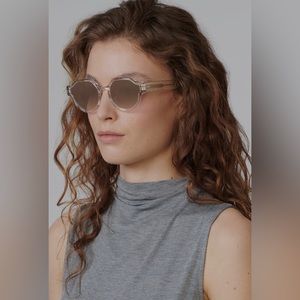*Brand NEW* ASTOR Mirrored Sunglasses